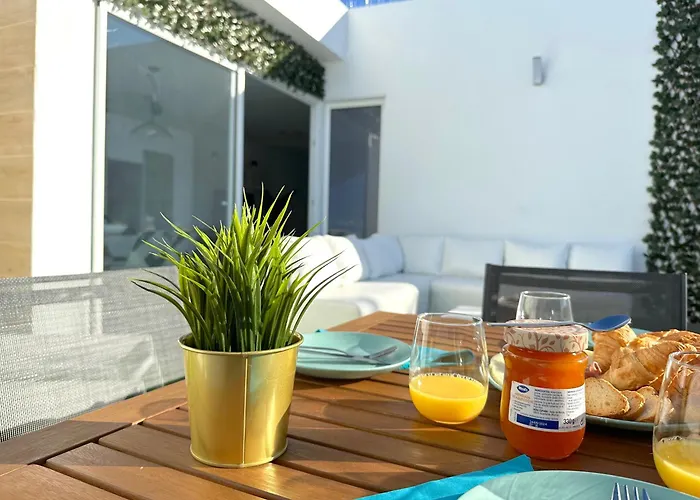 Verano Azul * Castillo del Romeral